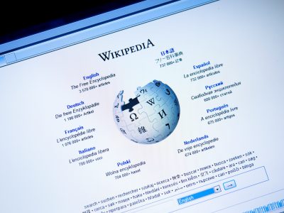 Screenshot of Wikipedia.org main page